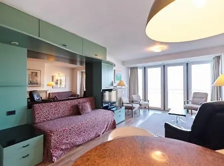 Lecomte - The Shoreline Collection 11 Ostende